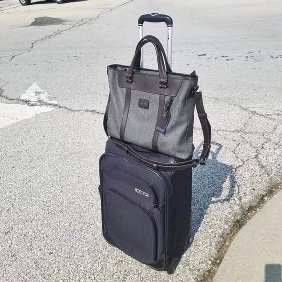 Tumi Astor Avery Brief Tote